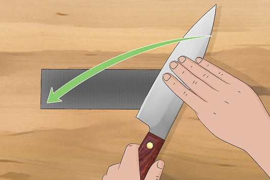 Hone and Grind a Dull Blade Using These Simple At-Home Techniques